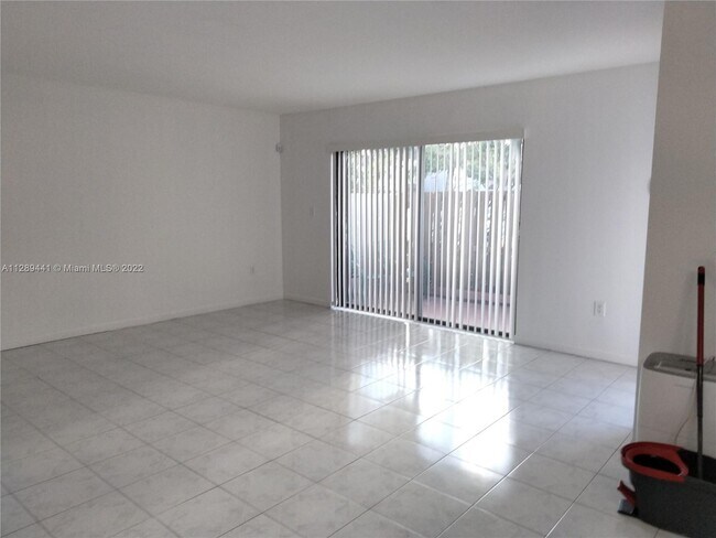 Building Photo - 10520 SW 153rd Ct