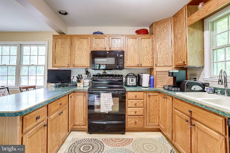 Building Photo - 1737 Olney Rd