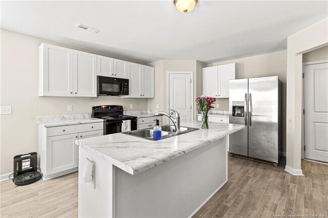 Building Photo - 42 Terrier Ct