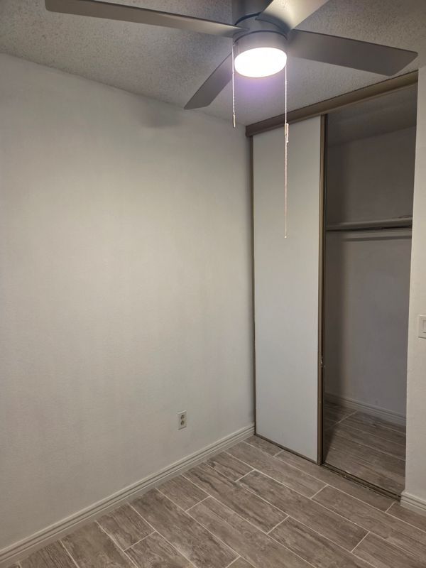 Building Photo - 2915 W 81st Ave