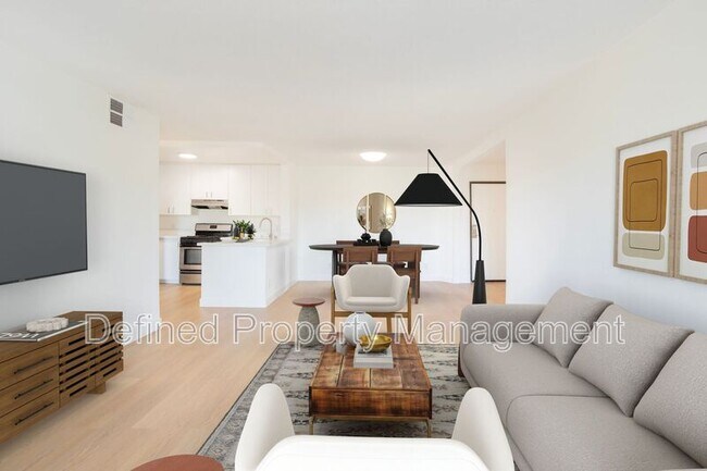 Building Photo - 10020 Zelzah Ave