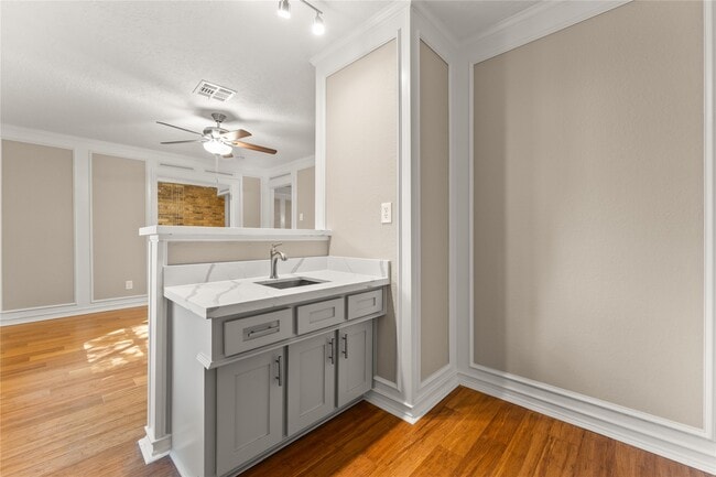 Building Photo - 2807 N 42nd St