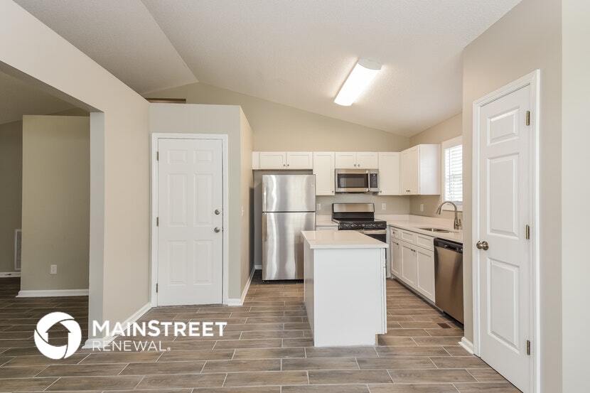 Building Photo - 212 Remington Ct