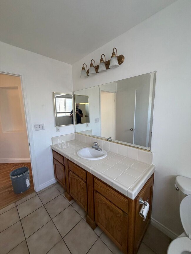 Building Photo - 5800 Potenza Ln