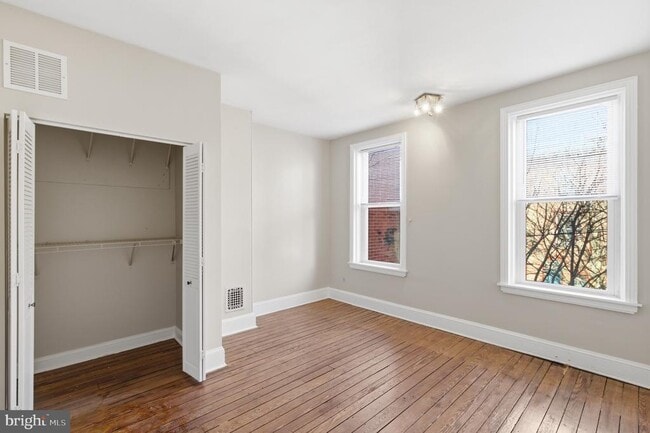 Building Photo - 3726 Stanton St