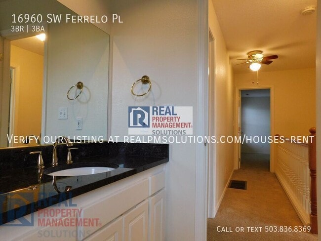 Building Photo - 16960 SW Ferrelo Pl