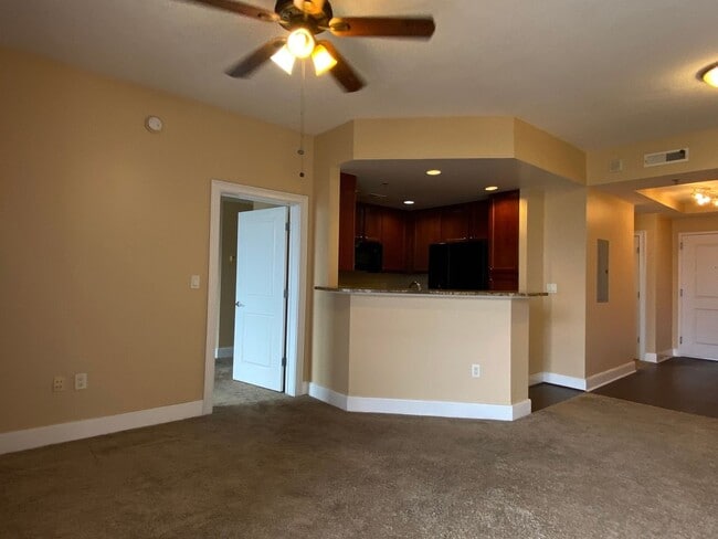 Building Photo - 285 Centennial Olympic Park Dr NW