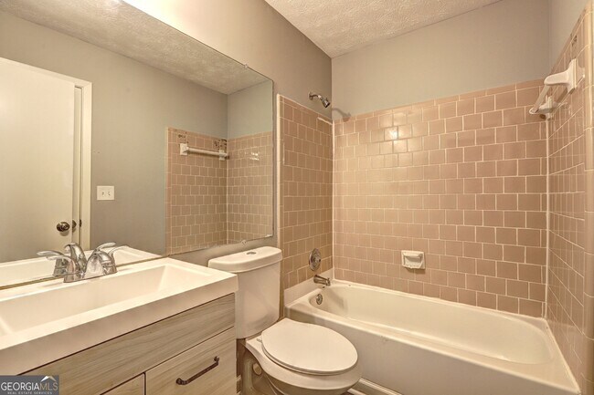 Building Photo - 6706 Witherington Ct NW