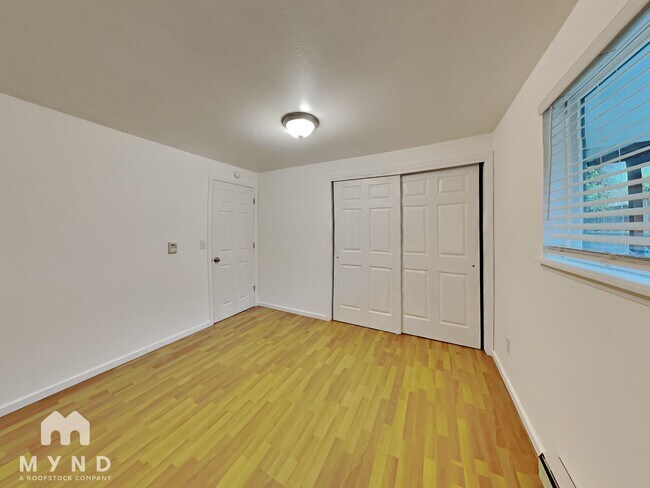 Building Photo - 22707 30th Ave S