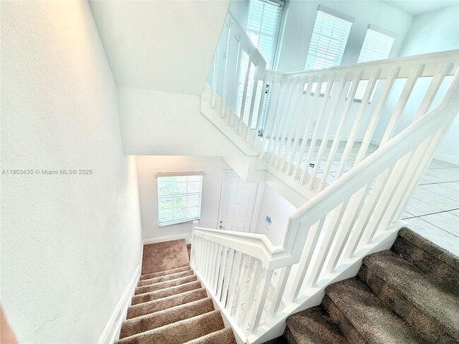 Building Photo - 2909 SW 119th Way