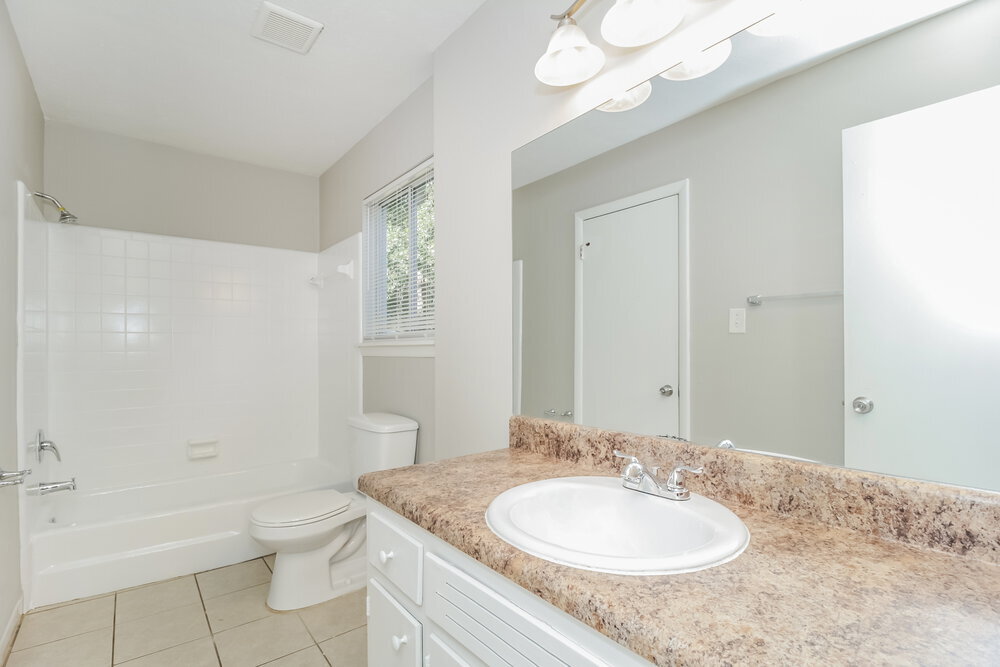 Building Photo - 7334 Mockingbird Ct