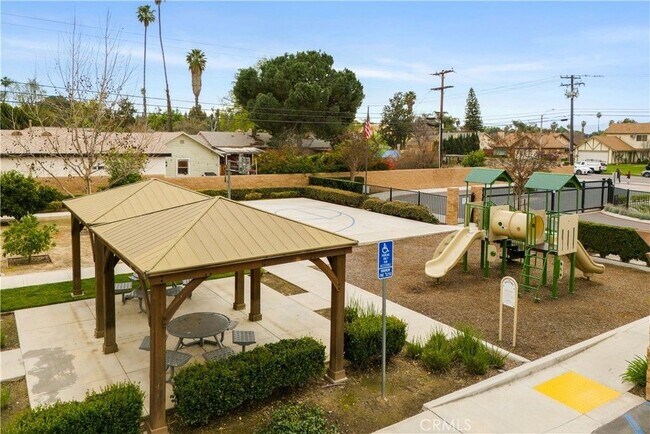 Building Photo - 7866 Marbil Ln
