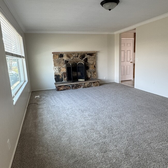 Building Photo - 4156 Charles Dr