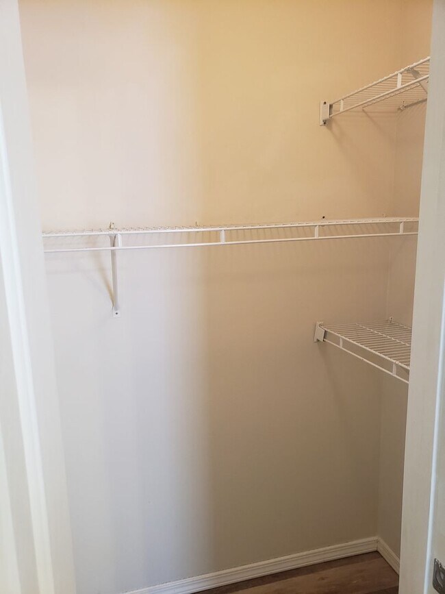 Building Photo - Great South East Location...East Battlefield & 65 Area