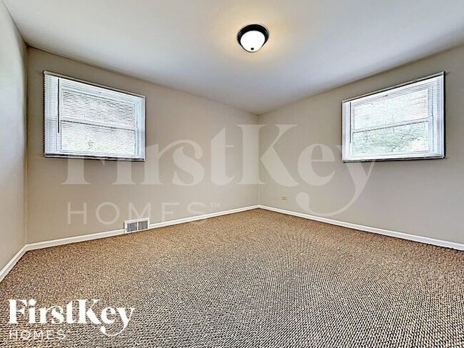 Building Photo - 21320 Butterfield Pkwy