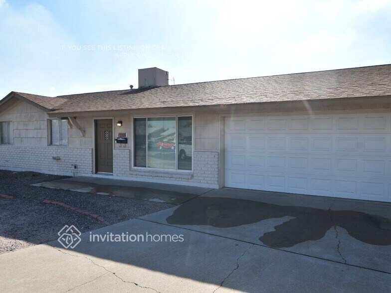 Building Photo - 2609 W Charter Oak Rd