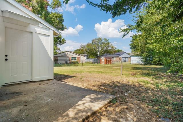 Building Photo - 7937 Trimble Dr