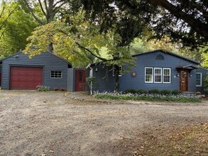 Building Photo - 529 N Madison Rd