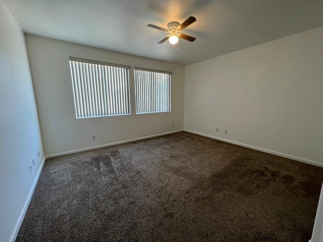 Building Photo - 560 Sutherland Ranch Ln