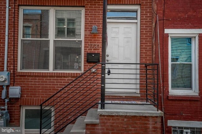Building Photo - 1720 Annin St