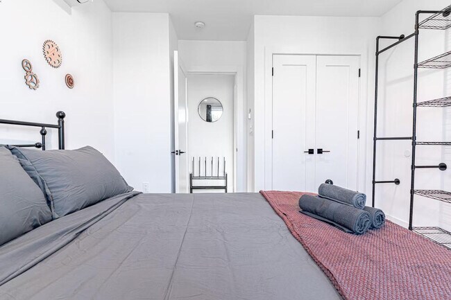 Building Photo - 1255 Decatur St