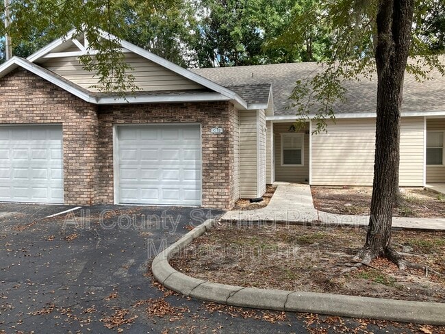 Building Photo - 4700 SW Archer Rd