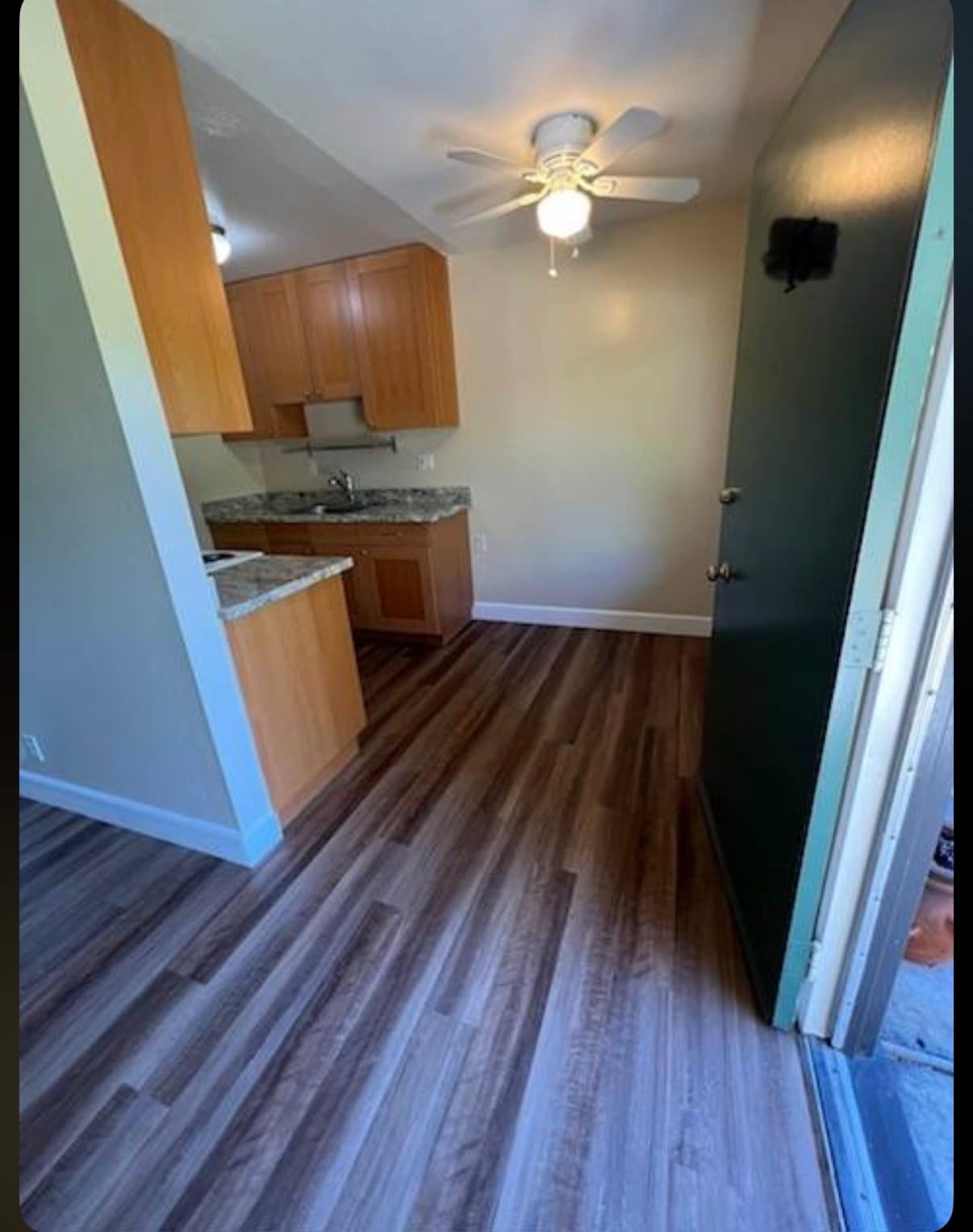 Building Photo - 2555 Sir Francis Drake Blvd