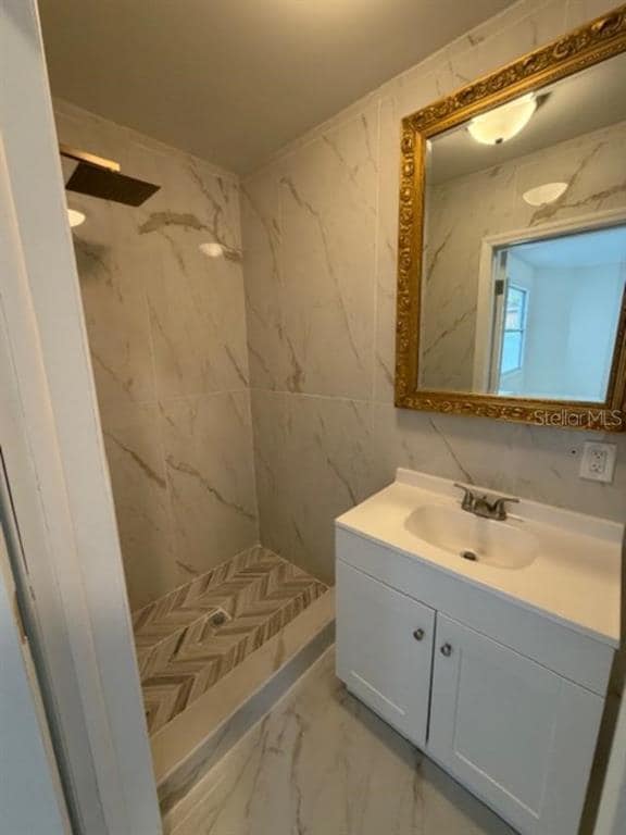 Building Photo - 2165 Bow Ln