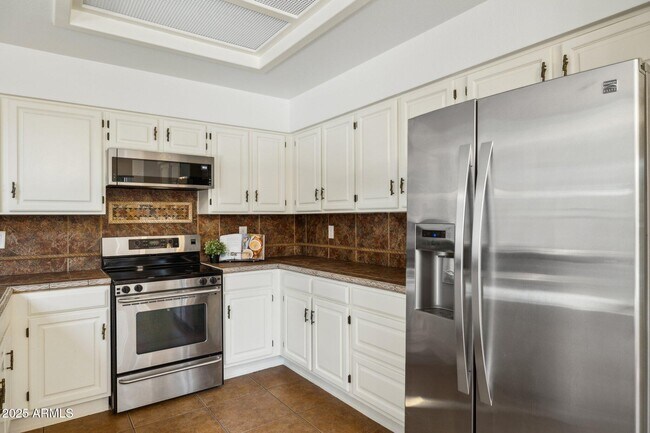Building Photo - 16421 N 49th St