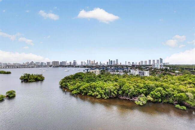 Building Photo - 16385 Biscayne Blvd