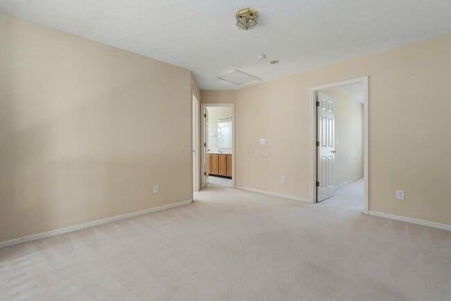 Building Photo - 6117 Wynford Dr