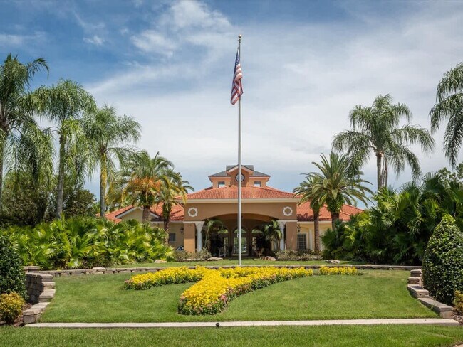 Building Photo - 113 Pompano Beach Dr