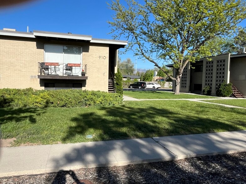 Building Photo - 906 N Catherine St