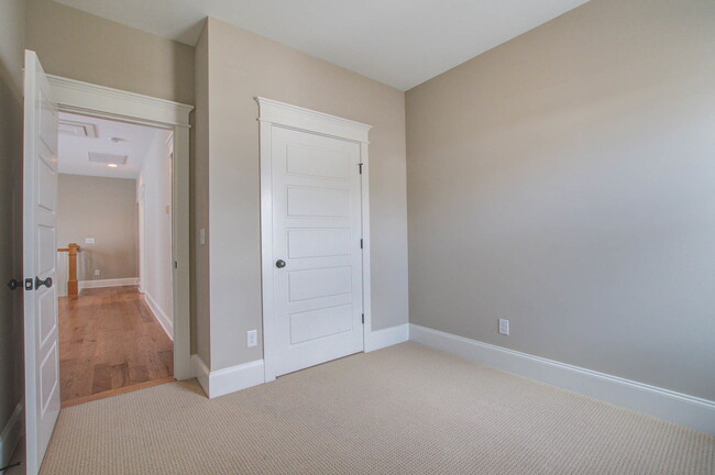 Building Photo - 1636 Juliana St