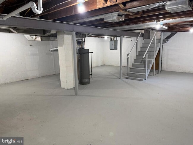 Building Photo - 604 Fallon Ave