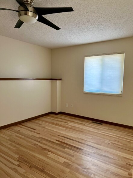 Building Photo - 9440 W 56th Pl