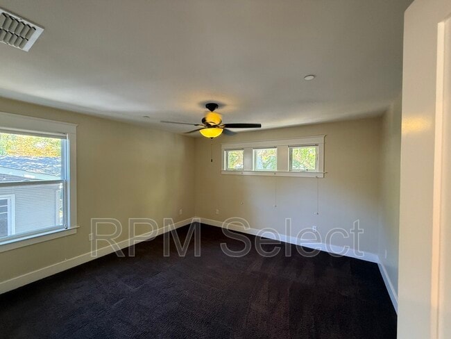 Building Photo - 428 Alhambra Blvd