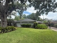 Building Photo - 4114 Norfolk St