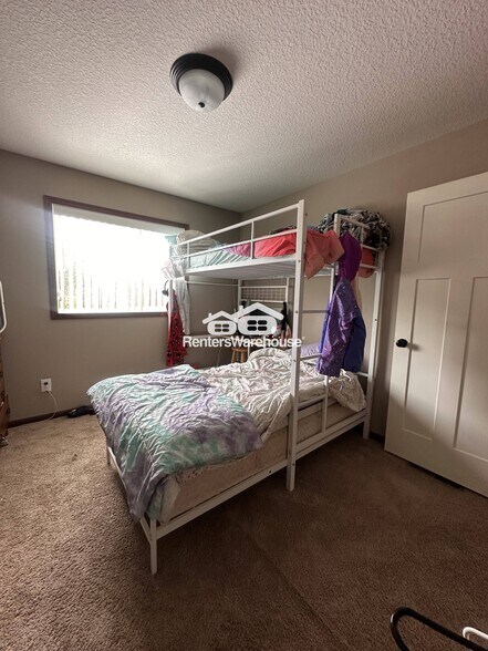 Building Photo - 16227 Unity St NW