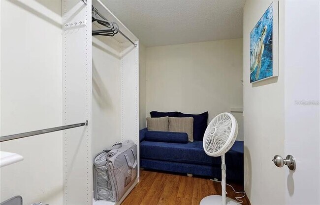 Building Photo - 7316 Caladesia Dr