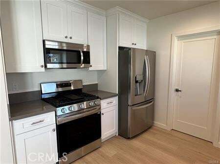 Building Photo - 523 N Lomita St