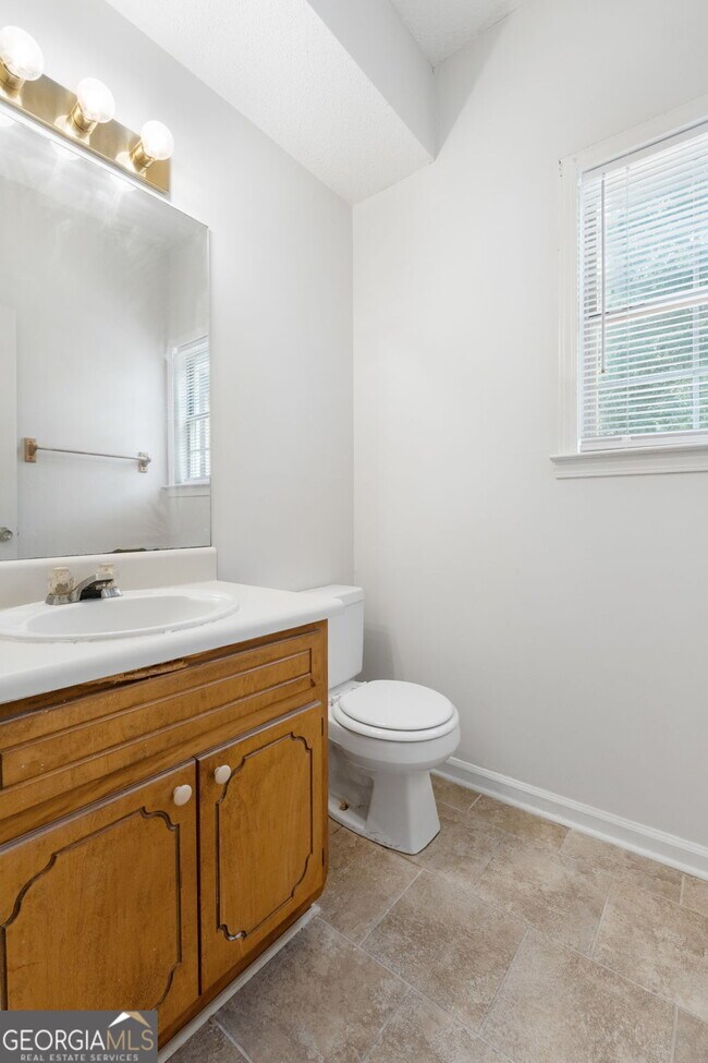 Building Photo - 1253 Crystal Springs Trail