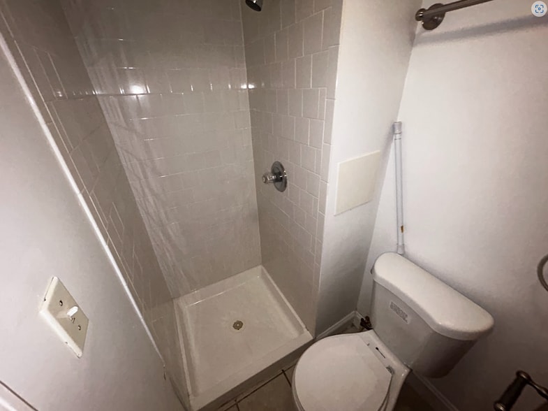 Basement Bathroom - 830 Montpelier St