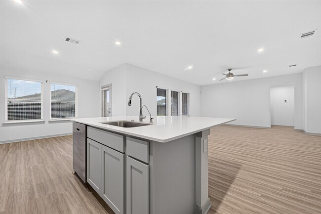 Building Photo - 3530 Ter Lndg Ct