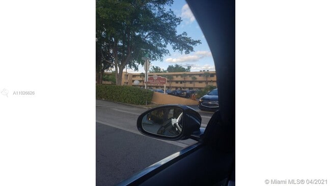 Building Photo - 8415 SW 107th Ave