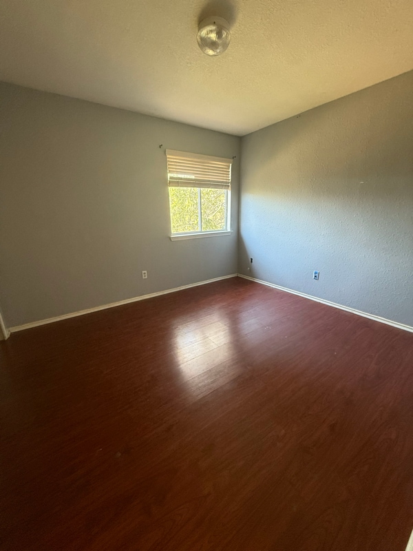 Building Photo - 1209 Coronation Way