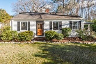 Building Photo - *Application Pending* Charming Cottage in Northgate Park - A Gem in the Heart of Durham!