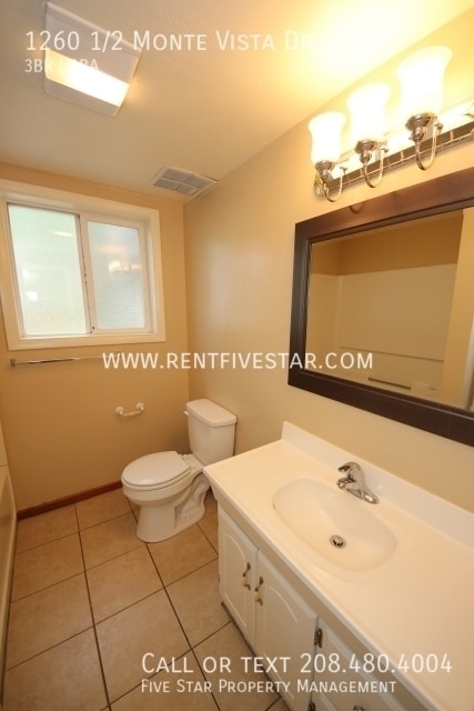 Building Photo - 1260 1/2 Monte Vista Dr-