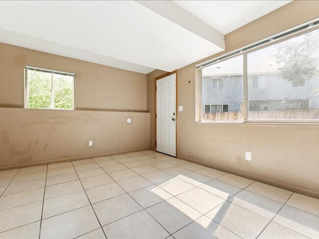 Building Photo - Great Home in Fort Collins
