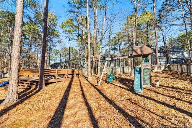 Building Photo - 132 Cedar Ln